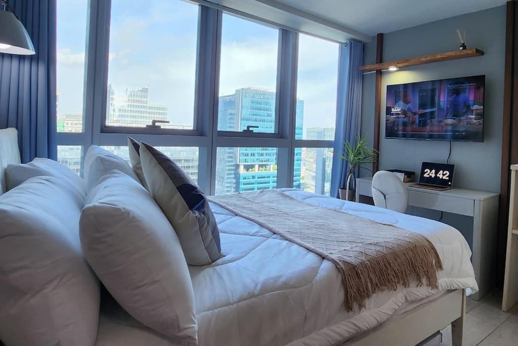 Luxestaysmnl Coastal Chic Netflx 380Mbps Pool Bgc มะนิลา ภายนอก รูปภาพ