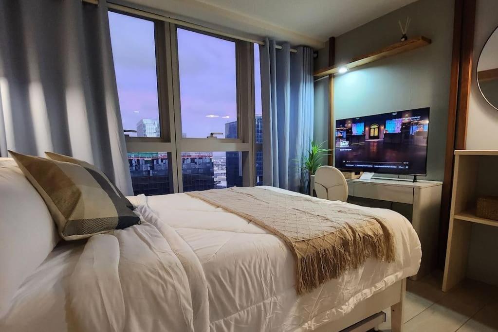 Luxestaysmnl Coastal Chic Netflx 380Mbps Pool Bgc มะนิลา ภายนอก รูปภาพ
