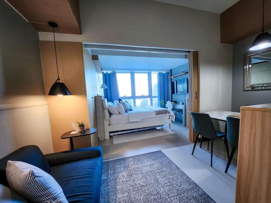 Luxestaysmnl Coastal Chic Netflx 380Mbps Pool Bgc มะนิลา ภายนอก รูปภาพ